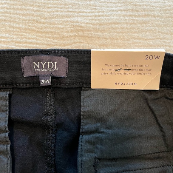 NYDJ Black Ankle Pants Lift Tuck Technology Women’s Plus 20W NWT - Picture 5 of 8